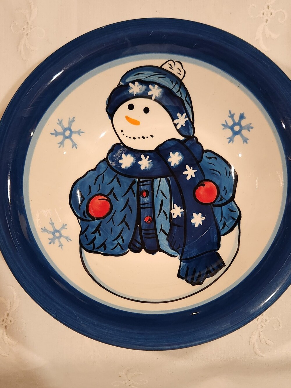 10.5 inch Libbey Snowman Christmas Dinner Plate Blue White Snowflakes Ceramic